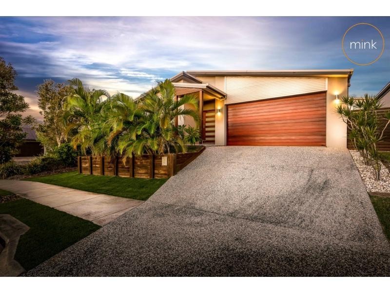 44 Robur Crescent, Mountain Creek QLD 4557