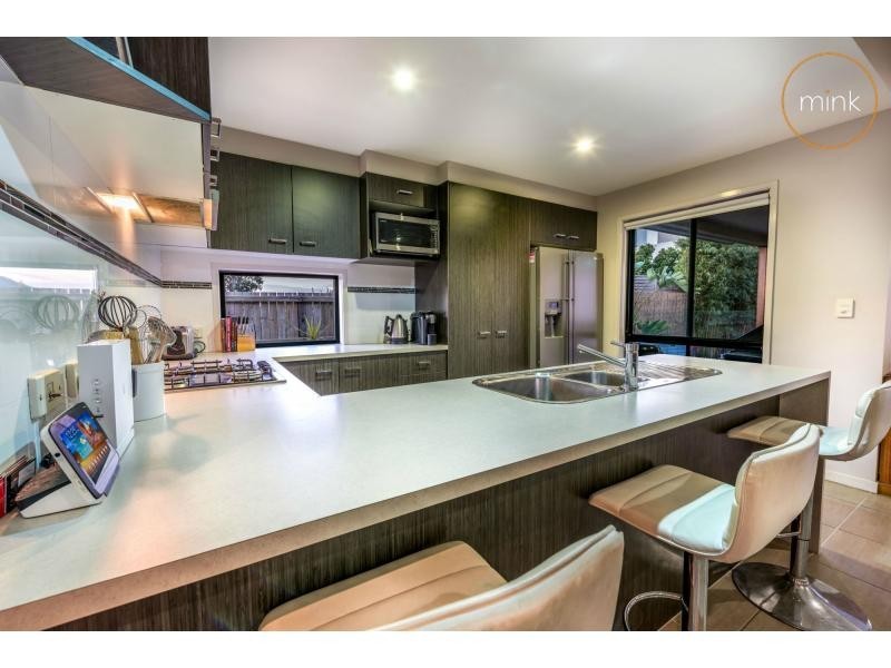 44 Robur Crescent, Mountain Creek QLD 4557