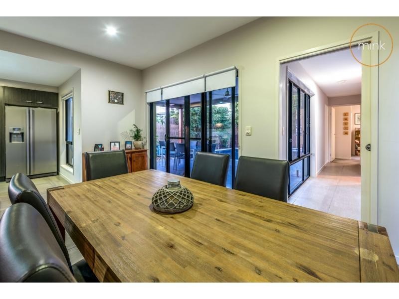 44 Robur Crescent, Mountain Creek QLD 4557