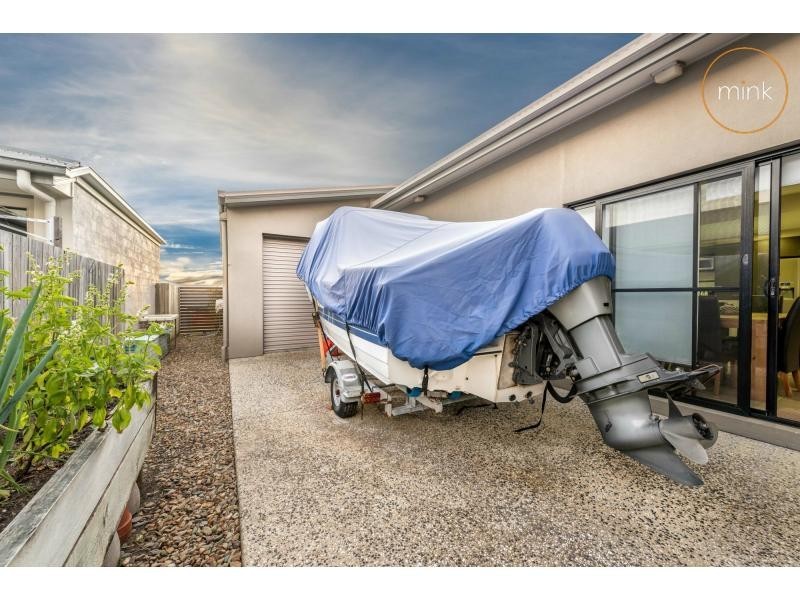 44 Robur Crescent, Mountain Creek QLD 4557