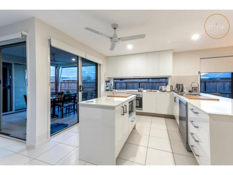 21 Kite Street, Mountain Creek QLD 4557