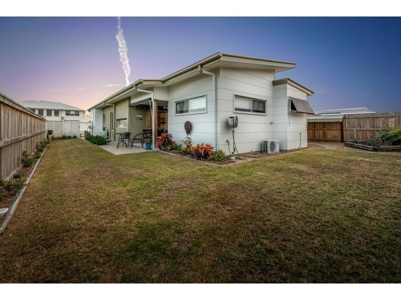 21 Kite Street, Mountain Creek QLD 4557