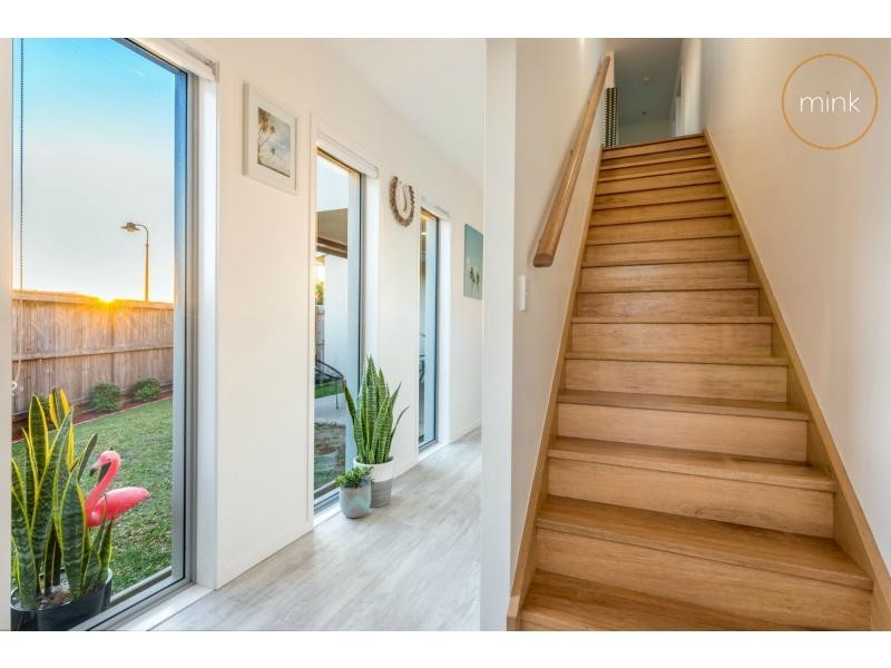 1/1 Stradbroke Street, BRIGHTWATER, Mountain Creek QLD 4557