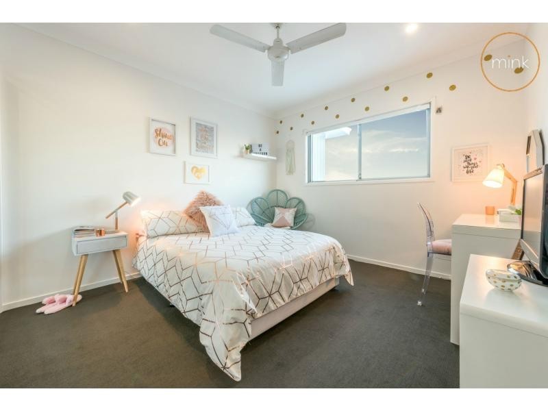 1/1 Stradbroke Street, BRIGHTWATER, Mountain Creek QLD 4557