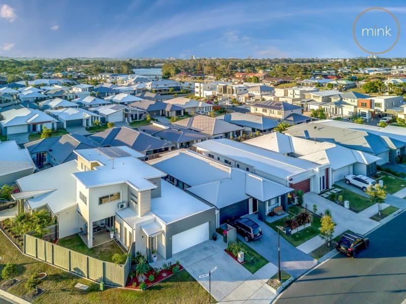 1/1 Stradbroke Street, BRIGHTWATER, Mountain Creek QLD 4557
