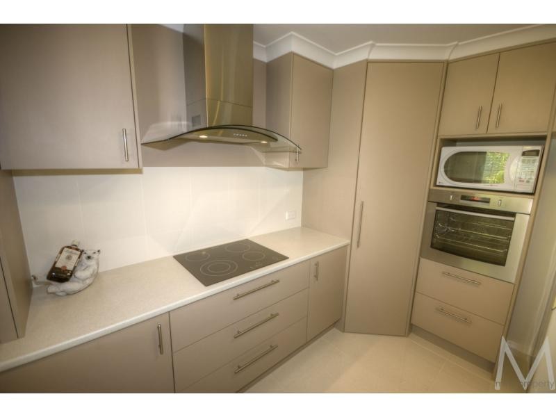 25 LARK CIRCUIT, BRIGHTWATER, Mountain Creek QLD 4557