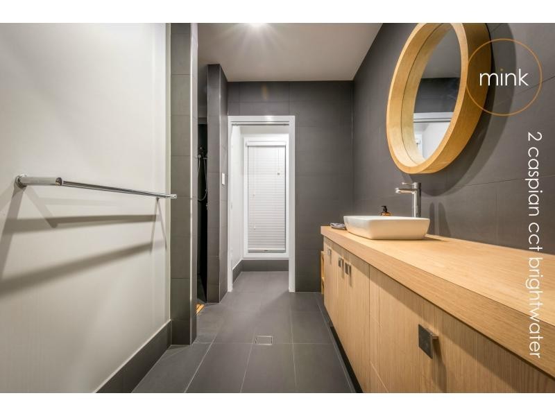 2 Caspian Circuit, Mountain Creek QLD 4557