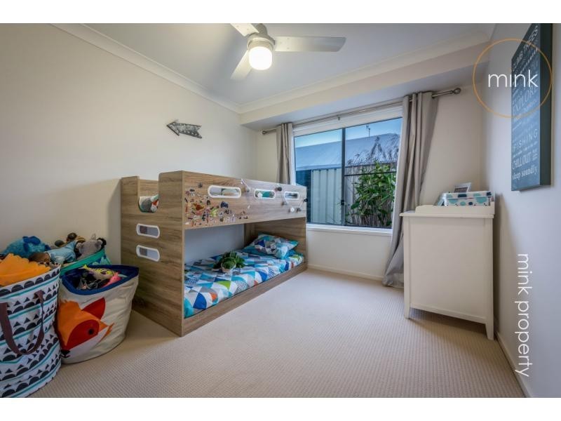 7 Myrtle Place, Brightwater, Mountain Creek QLD 4557