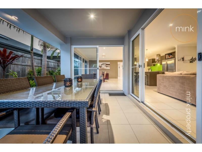 7 Myrtle Place, Brightwater, Mountain Creek QLD 4557