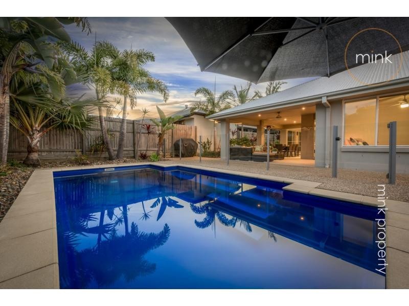 7 Myrtle Place, Brightwater, Mountain Creek QLD 4557