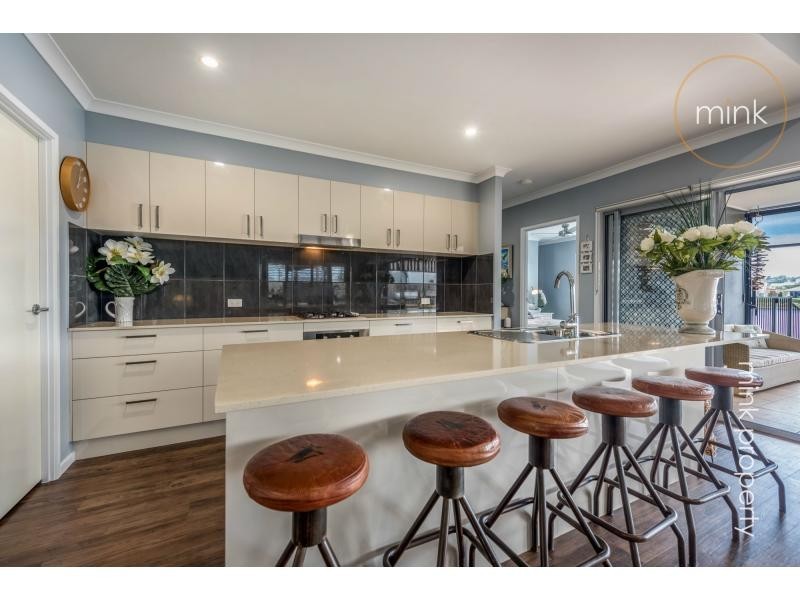 31 Panama Crescent, BRIGHTWATER, Mountain Creek QLD 4557