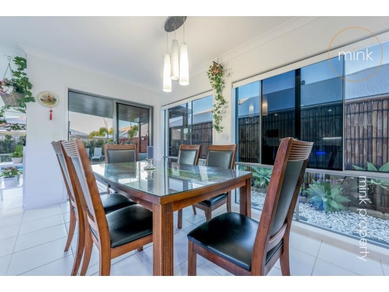 8 Yucca Court, Brightwater, Mountain Creek QLD 4557