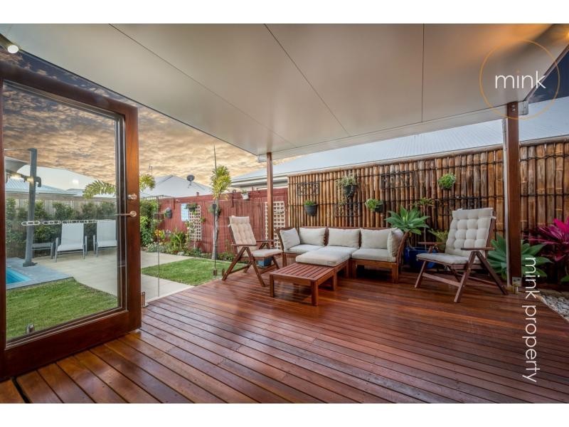 8 Yucca Court, Brightwater, Mountain Creek QLD 4557