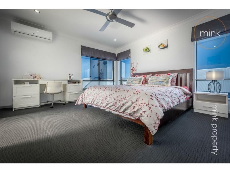 8 Yucca Court, Brightwater, Mountain Creek QLD 4557