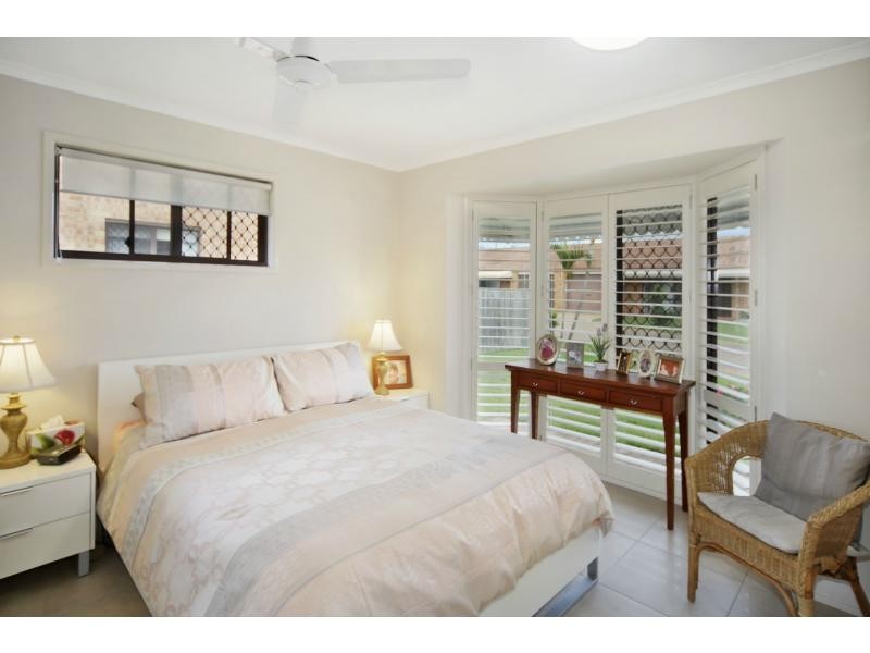 51/10 Melody Court, Warana QLD 4575