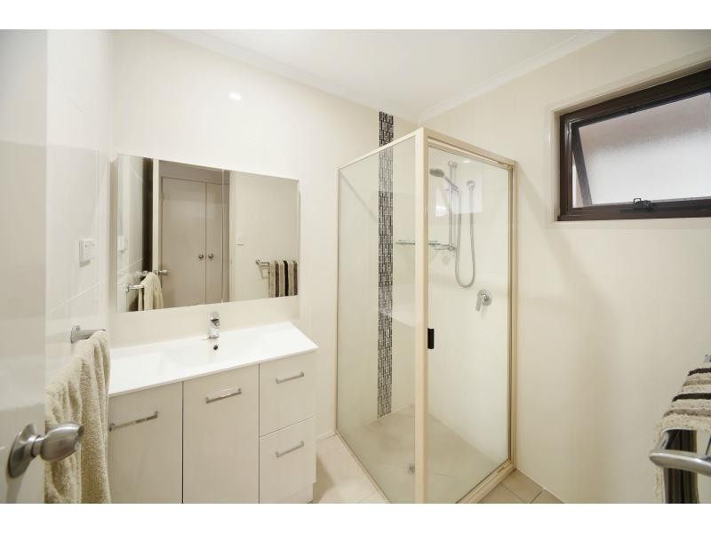 51/10 Melody Court, Warana QLD 4575