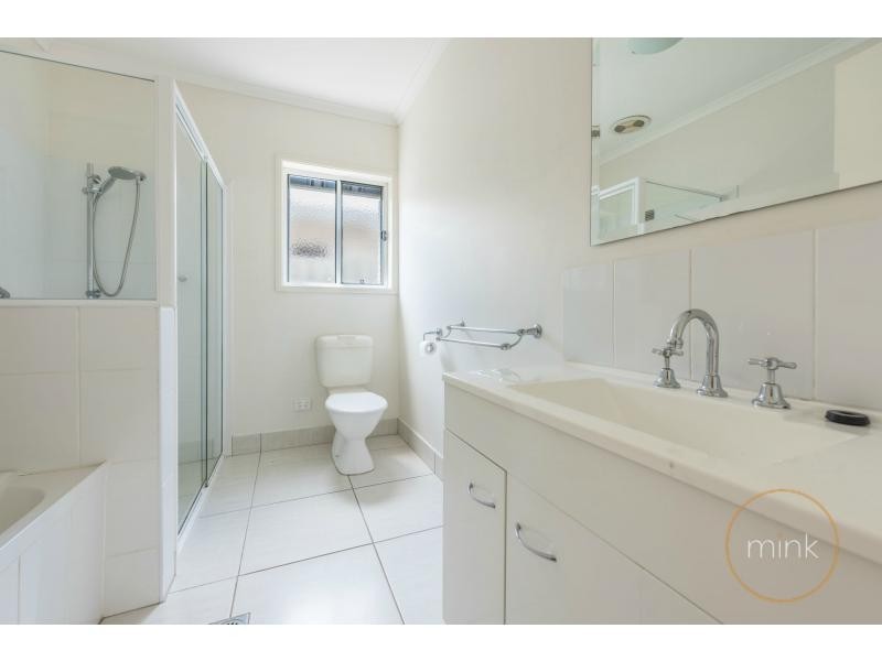 31 Myrtle Place, Brightwater, Mountain Creek QLD 4557