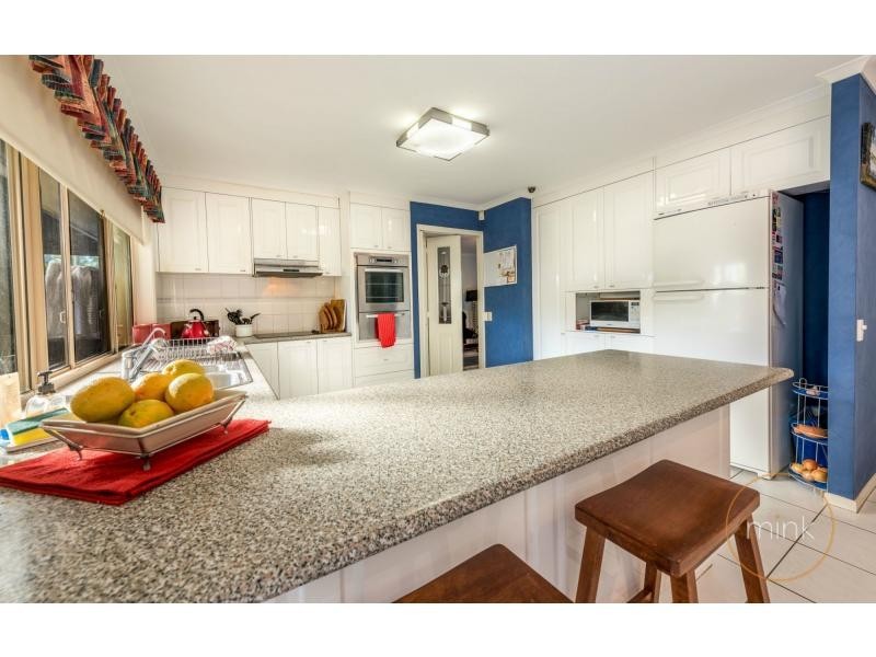 4 Henning Court, Headland Park, Buderim QLD 4556