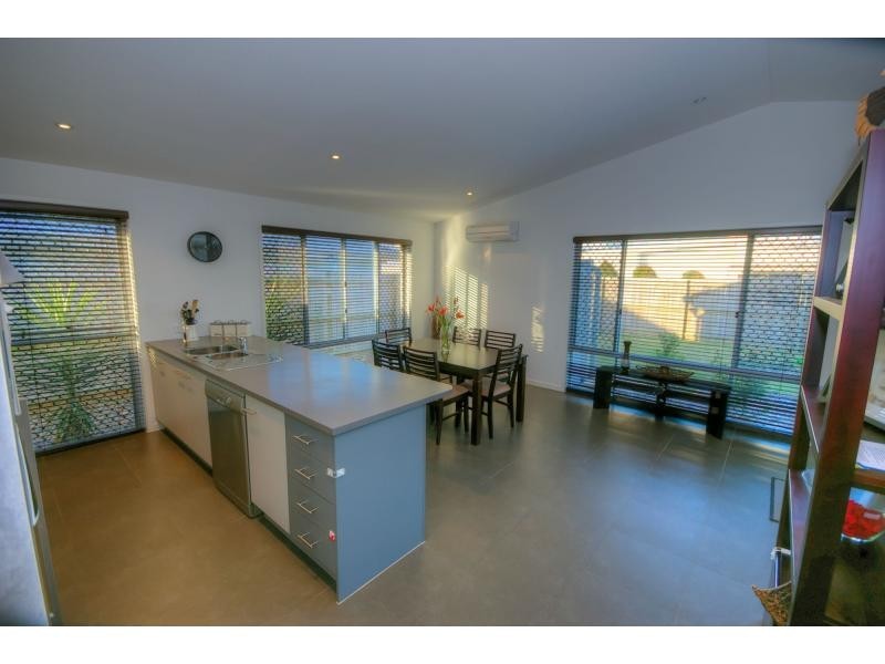 5 MAHONIA Lane, BRIGHTWATER, Mountain Creek QLD 4557