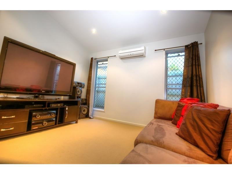 5 MAHONIA Lane, BRIGHTWATER, Mountain Creek QLD 4557