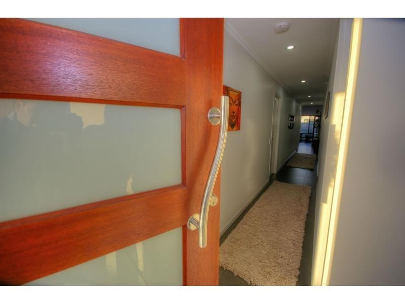 5 MAHONIA Lane, BRIGHTWATER, Mountain Creek QLD 4557