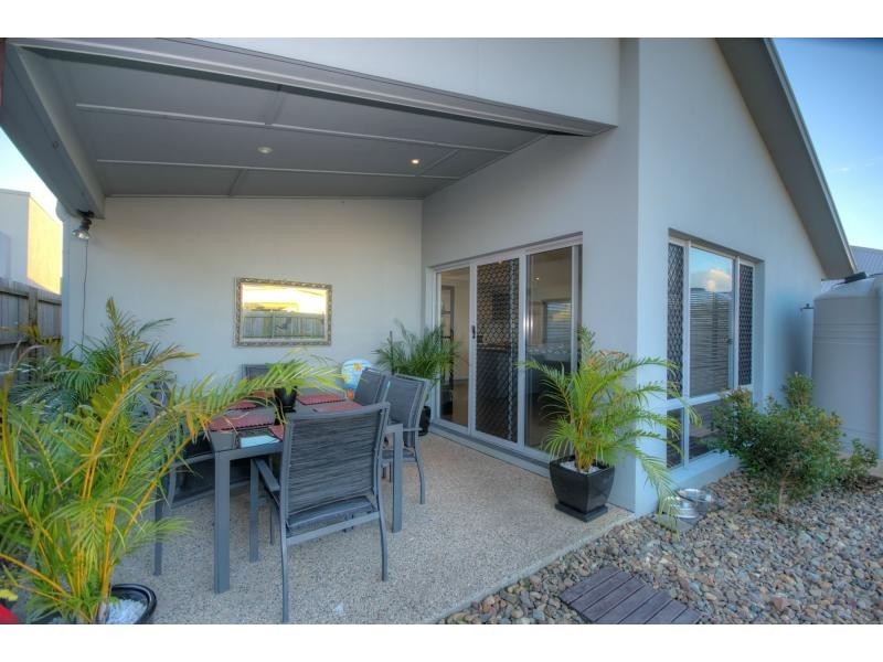 5 MAHONIA Lane, BRIGHTWATER, Mountain Creek QLD 4557