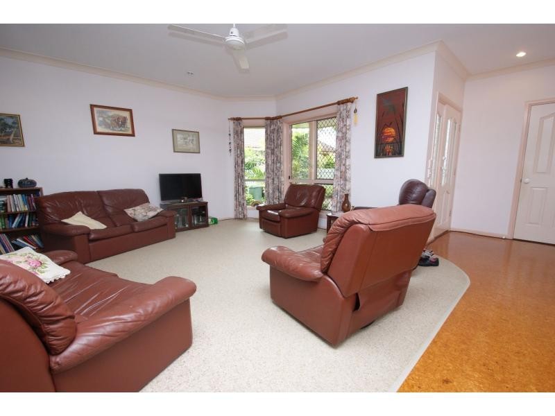 2 Lathouras Court, Bundaberg South QLD 4670
