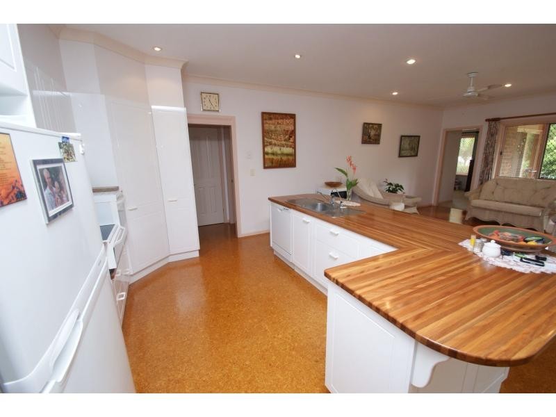 2 Lathouras Court, Bundaberg South QLD 4670