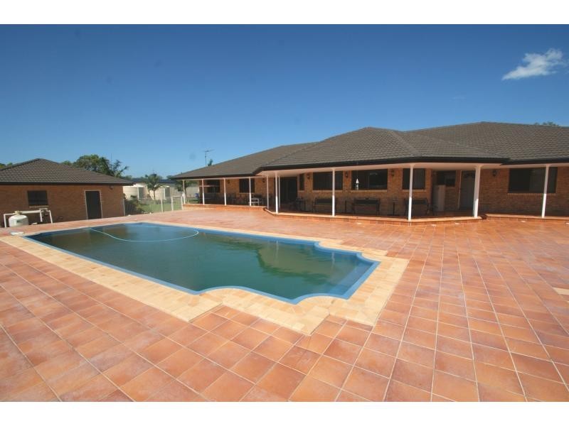 7 Gum Tree Court, Coonarr QLD 4670