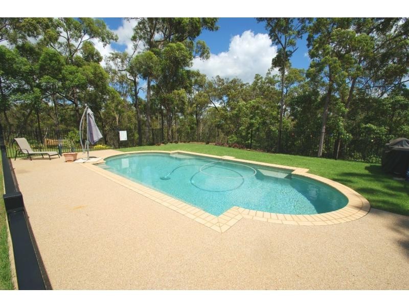 18 Cedars Road, South Bingera QLD 4670