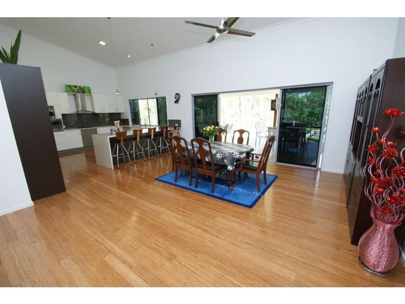 18 Cedars Road, South Bingera QLD 4670
