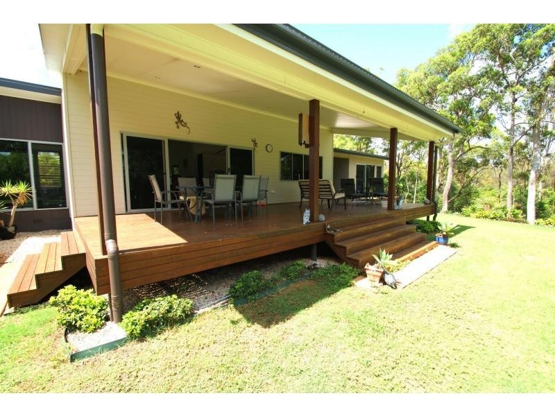 18 Cedars Road, South Bingera QLD 4670