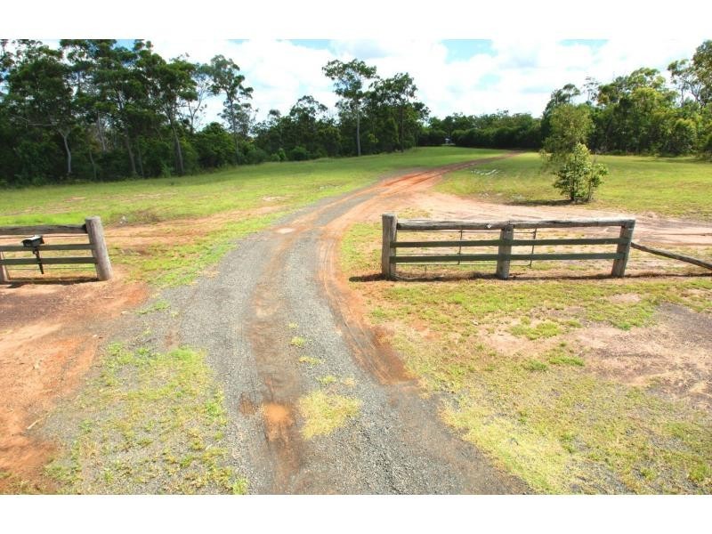 18 Cedars Road, South Bingera QLD 4670