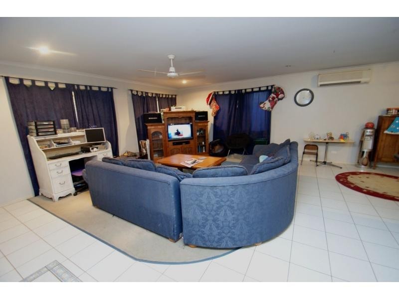 69 Dawson Avenue, Thabeban QLD 4670