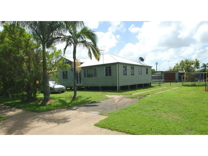 165 McCarthy Road, Avenell Heights QLD 4670
