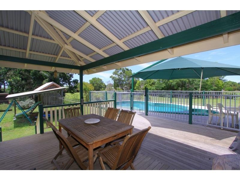 15a Lovers Walk, Thabeban QLD 4670