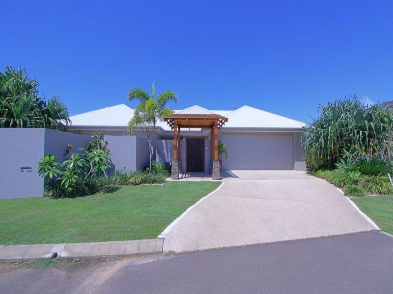 10 Andrew Close, Bargara QLD 4670