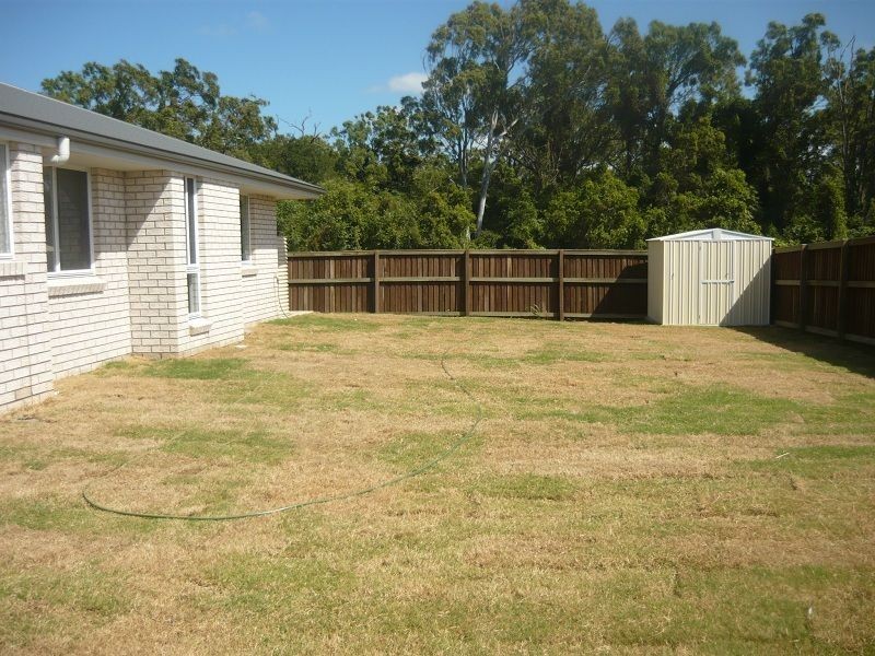 76 Neville Drive, Branyan QLD 4670