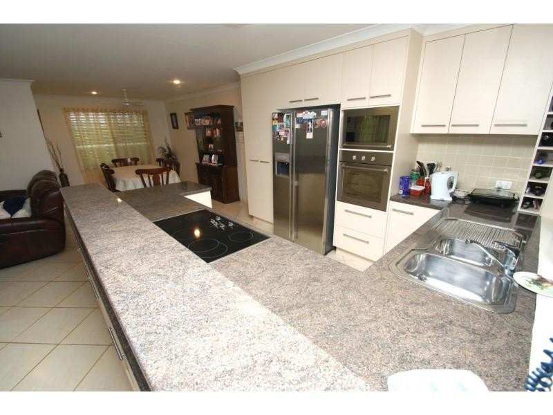 17 The Strand West, Thabeban QLD 4670