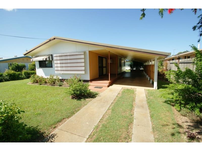 6 Novakoski Street, Kepnock QLD 4670