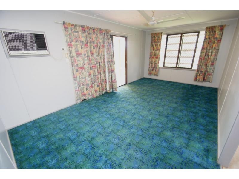 6 Novakoski Street, Kepnock QLD 4670