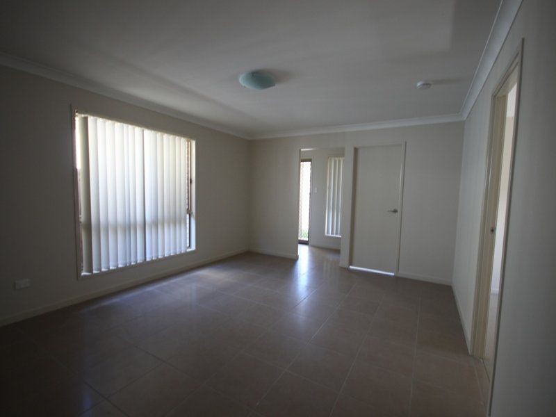 6 Waterlilly Court, Rothwell QLD 4022