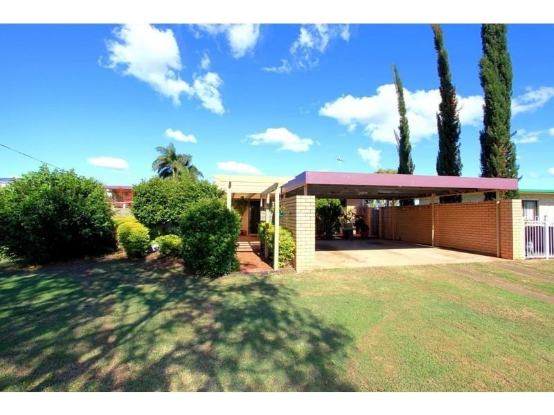 10 Slocomb Street, Avenell Heights QLD 4670