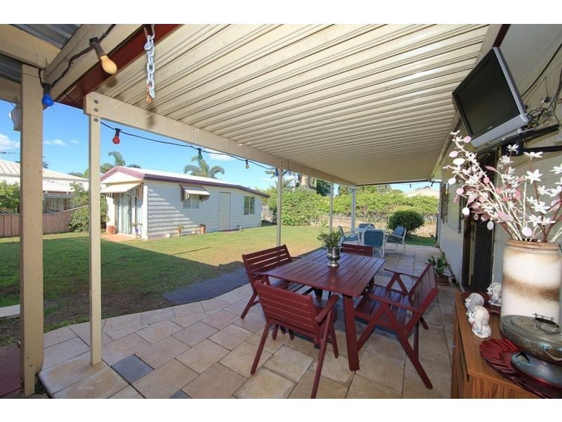 10 Slocomb Street, Avenell Heights QLD 4670