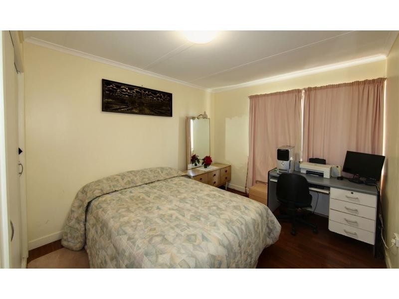 10 Slocomb Street, Avenell Heights QLD 4670