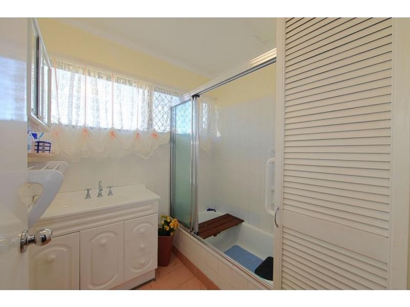 10 Slocomb Street, Avenell Heights QLD 4670