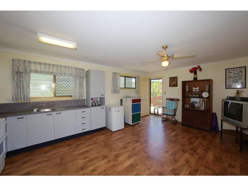 10 Slocomb Street, Avenell Heights QLD 4670