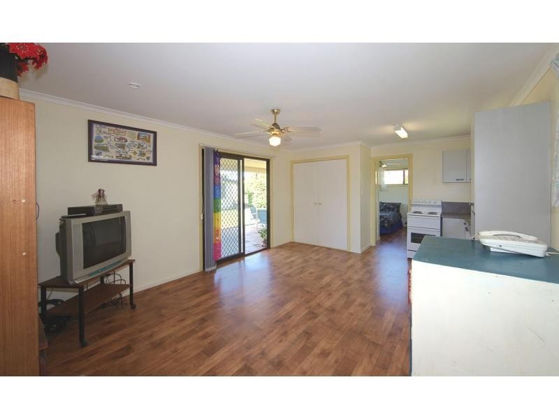 10 Slocomb Street, Avenell Heights QLD 4670