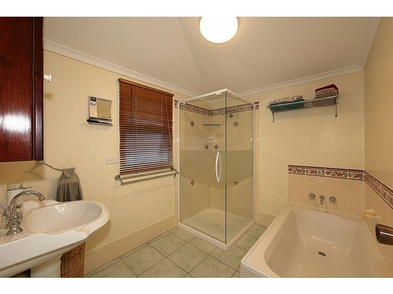 44 Arcadia Drive, Branyan QLD 4670