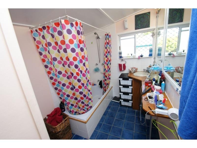 3/6 Dexter Street, Svensson Heights QLD 4670